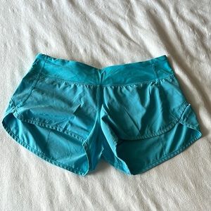 Lululemon size 8 speed short